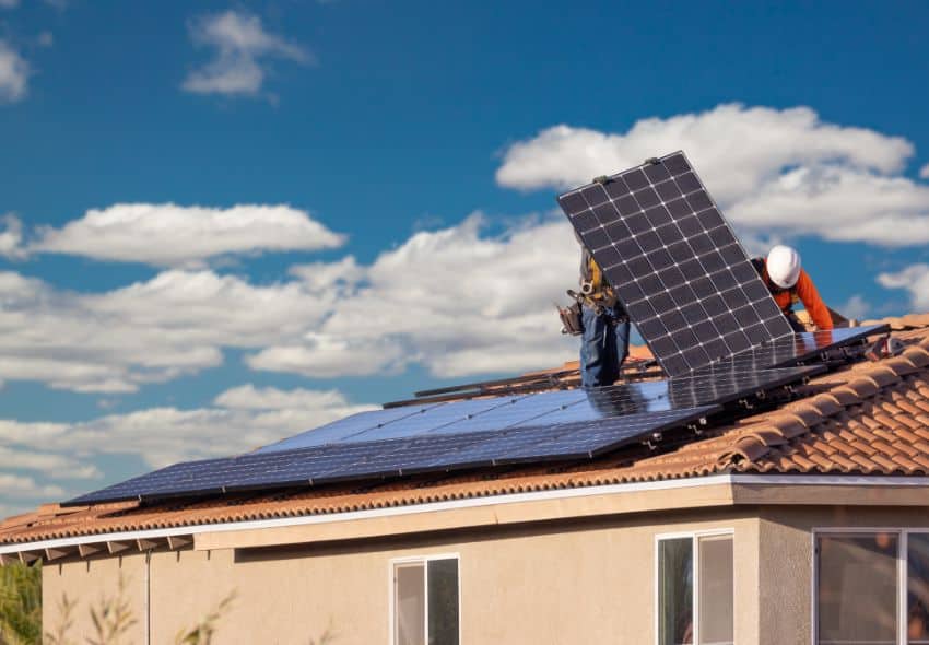 Pose de panneaux solaires : adoptez les bons réflexes