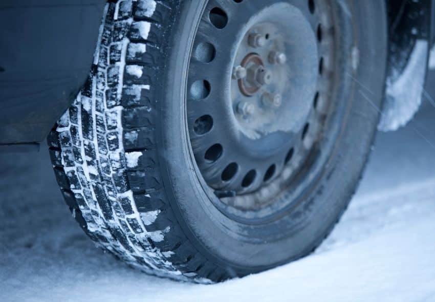 Pneus hiver : une obligation dans certaines zones depuis le 1er novembre