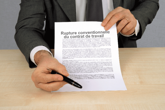 Indemnités de ruptures conventionnelles et de mise à la retraite : la contribution patronale passe de 30 % à 40 %